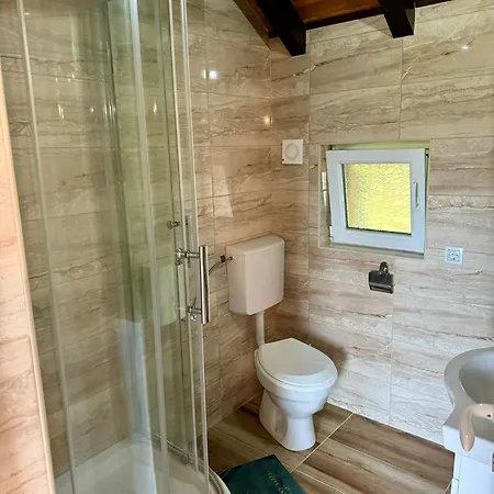 Διαμέρισμα Moravska Obala - Prenociste I Restoran