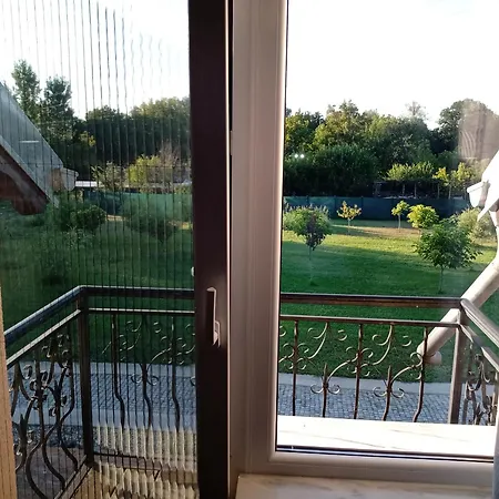 Moravska Obala - Prenociste I Restoran *