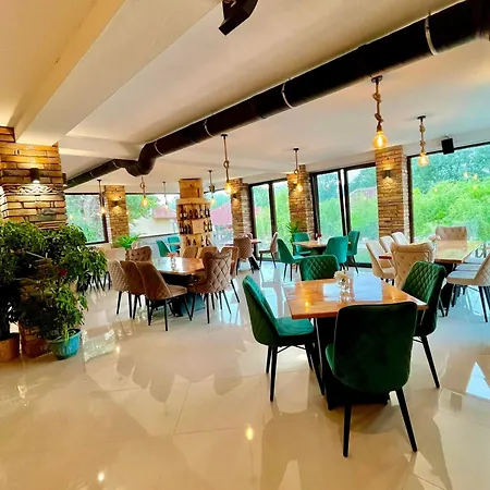 Διαμέρισμα Moravska Obala - Prenociste I Restoran